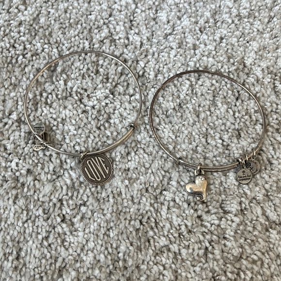 Alex and Ani heart and love charm bracelet set - Picture 4 of 8
